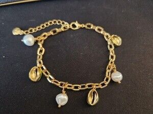 Mayamar 24k Gold Plated Chain Charm Bracelet With Sea Shells And Pearls